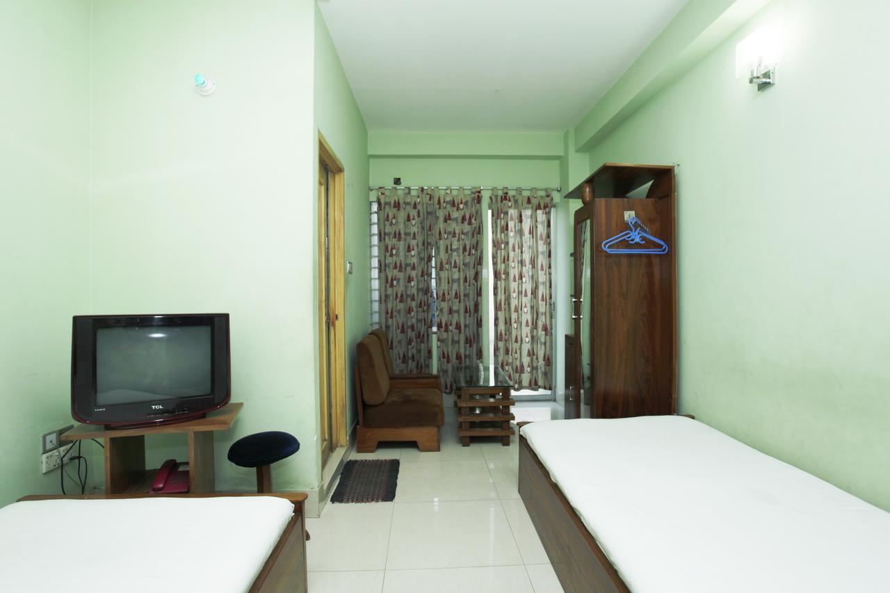Hotel Star Park Dakhin Kattali Room photo